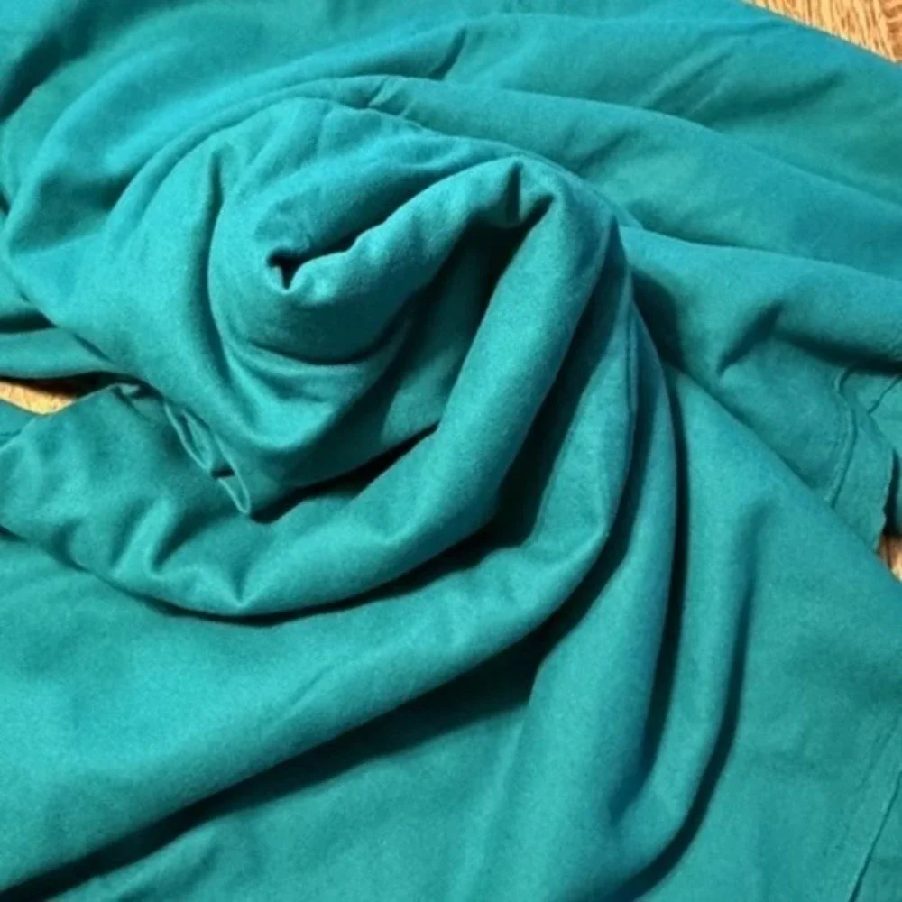 Kelly Green 100% Wool Fabric 60